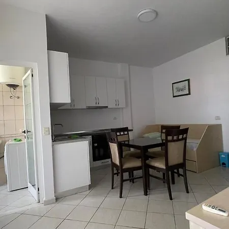 Appartement Bledi's *